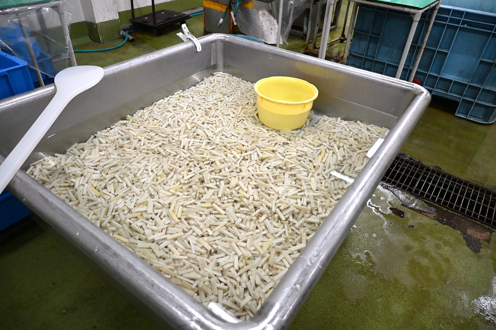 金山寺みそに混ぜる、刻んだ野菜
